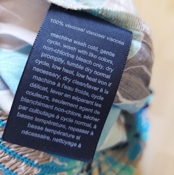 Tommy Hilfiger Ruffle Shorts - Picture 9 of 9